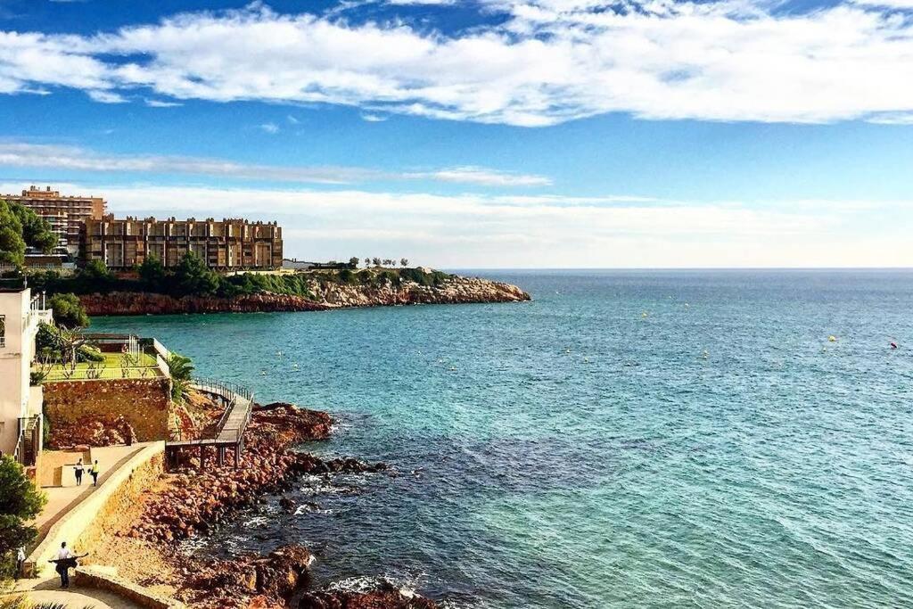 Renovado Apartamento En Zona Residencial A Pasos Del Mar Salou Esterno foto
